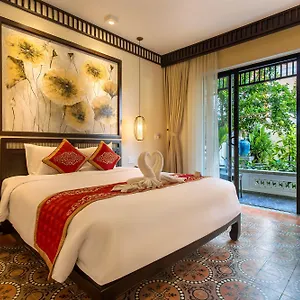 4* Resort Field Boutique &